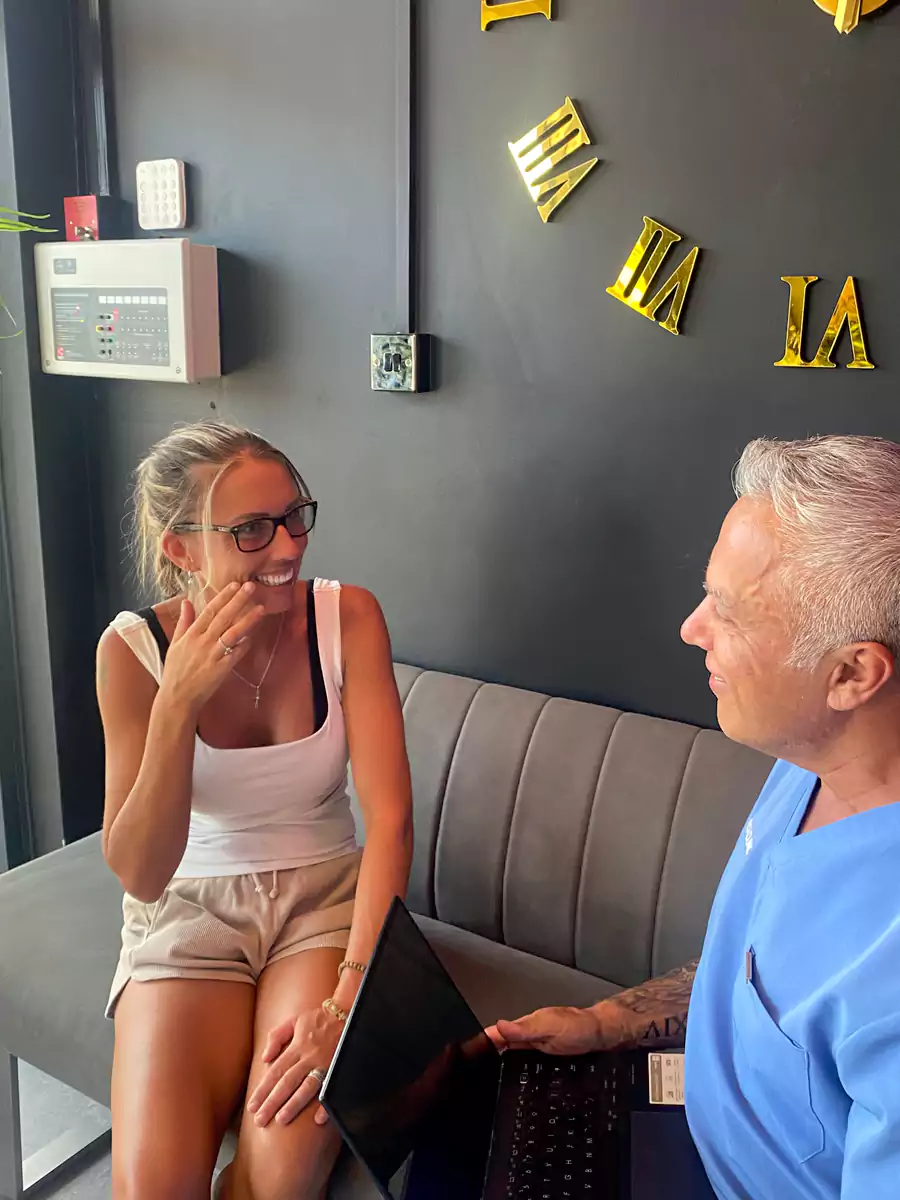 karl consulting with client